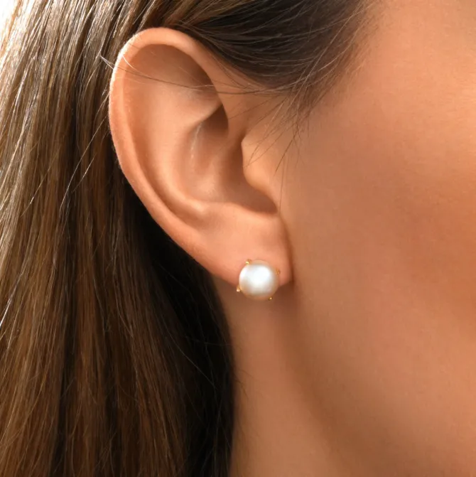 Byzance pierced stud earrings – pearl