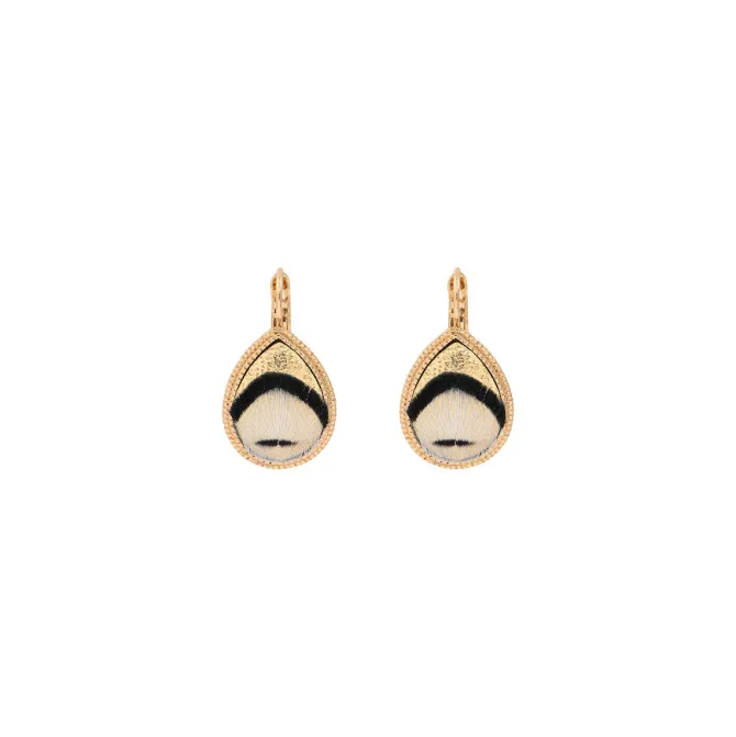Fujita sleeper earrings - white