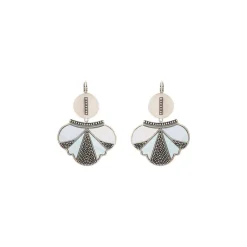 Hawaiian sleeper earrings - white