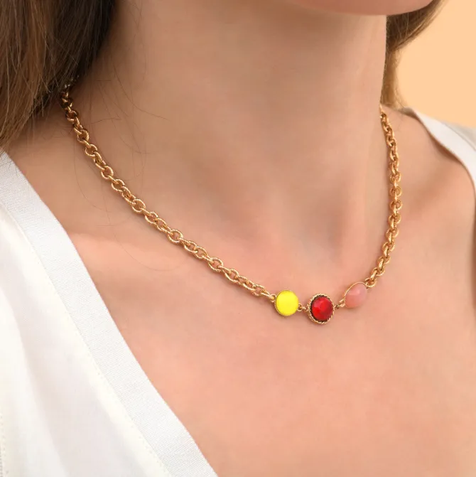 Louise short necklace - red