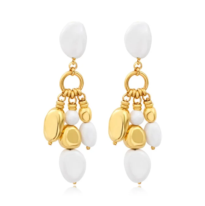 Loulou clip-on earrings – white and gold