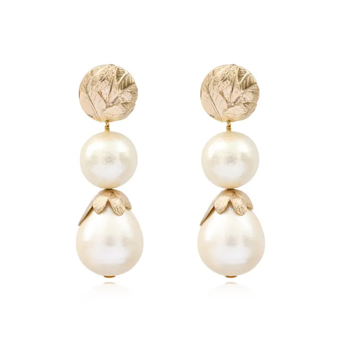 Lucy clip-on earrings in gold-tone metal - white