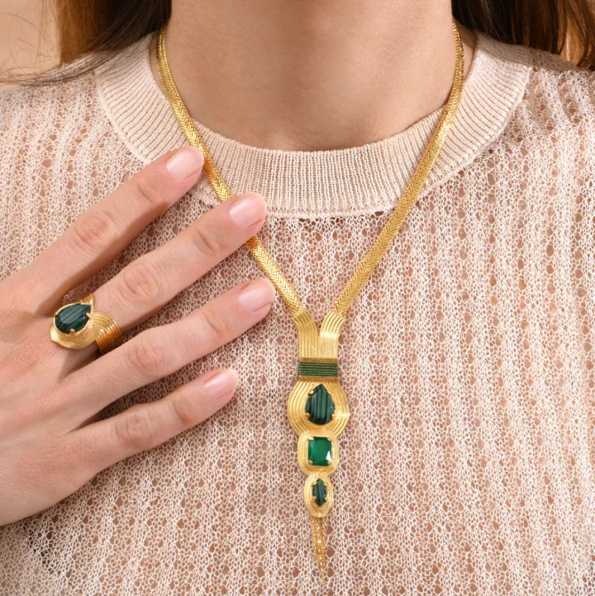 Mid-length Sun Necklace - Green