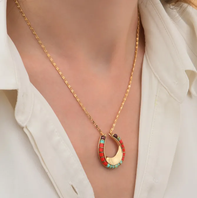 Ninon pendant necklace - turquoise and red