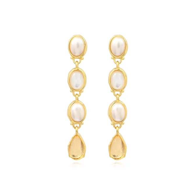 Oceane long pierced stud earrings – white