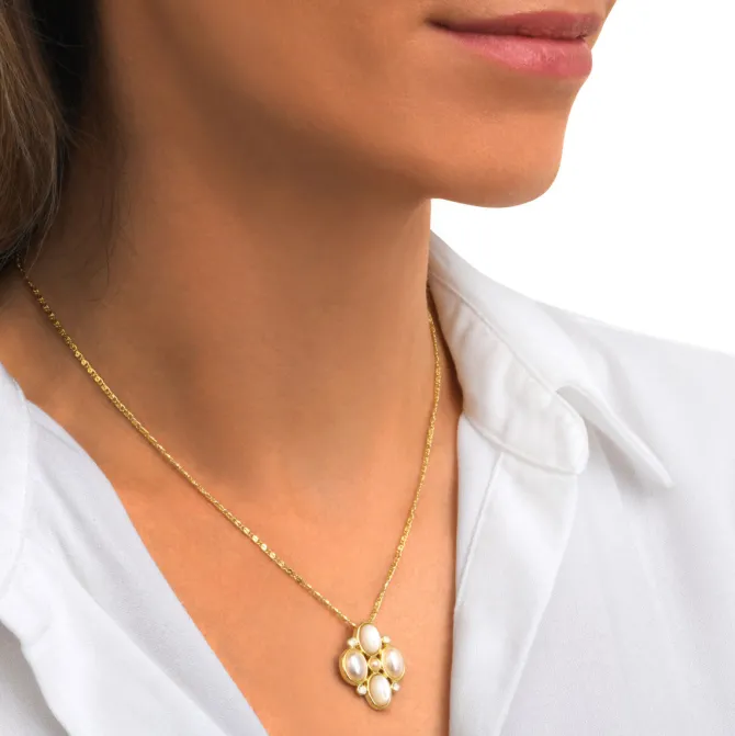 Oceane pendant necklace – white