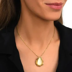 Oceane pendant necklace – white and gold