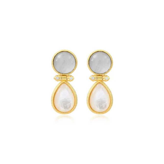 Oceane pierced stud earrings – white