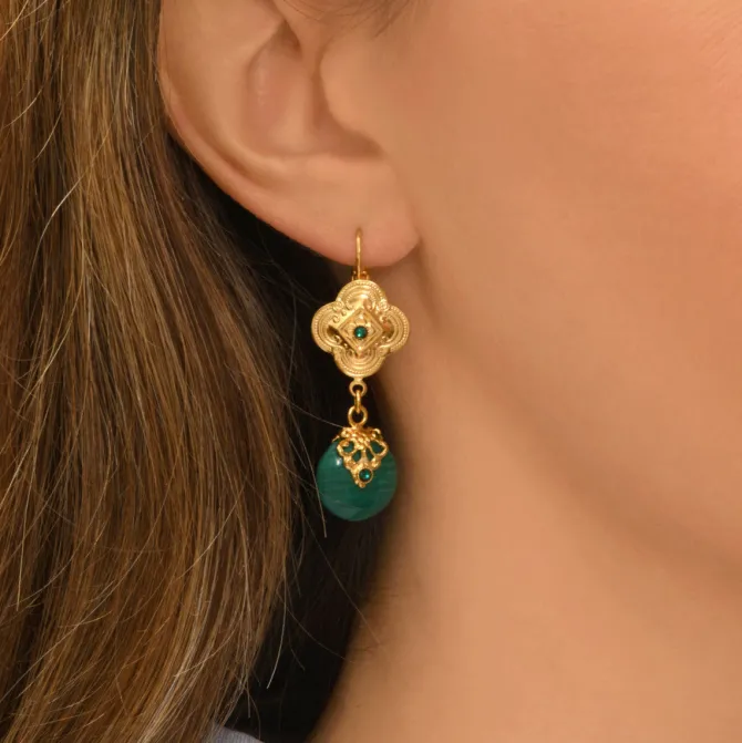 Positano dangling sleeper earrings - green