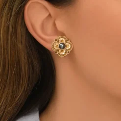 Positano thin clip-on earrings - white