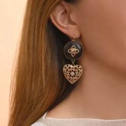 Sleeper earrings - red
