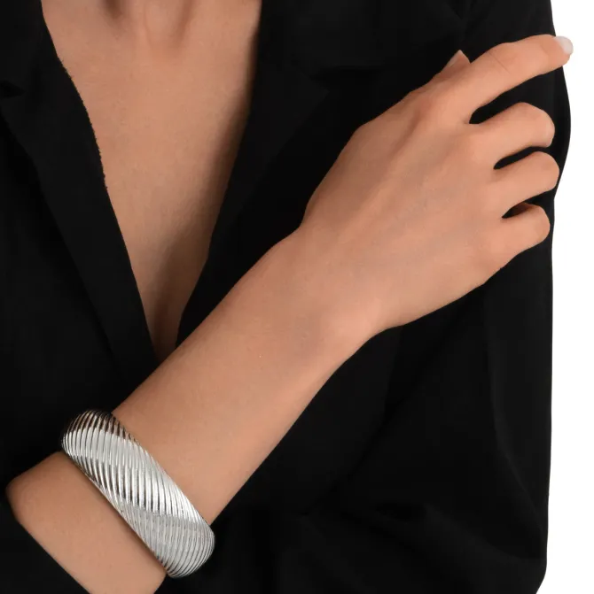 Zaza ribbed bangle bracelet - silver